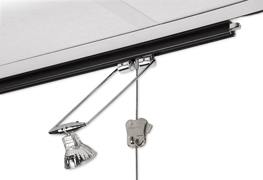 STAS u-rail multi 200 cm z szyną do podwieszanych sufitów. Elegancja i wszechstronność.